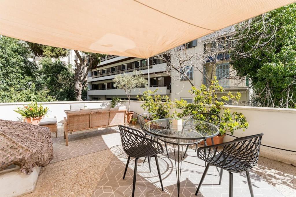 Amazing 3Bdr Apt With Unique Roof Garden In Plaka เอเธนส์ ภายนอก รูปภาพ