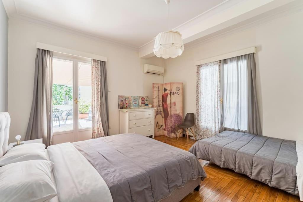Amazing 3Bdr Apt With Unique Roof Garden In Plaka เอเธนส์ ภายนอก รูปภาพ