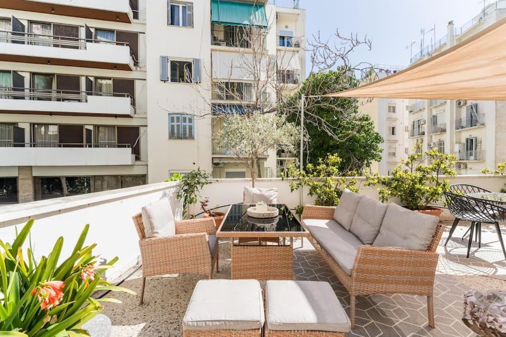 Amazing 3Bdr Apt With Unique Roof Garden In Plaka เอเธนส์ ภายนอก รูปภาพ