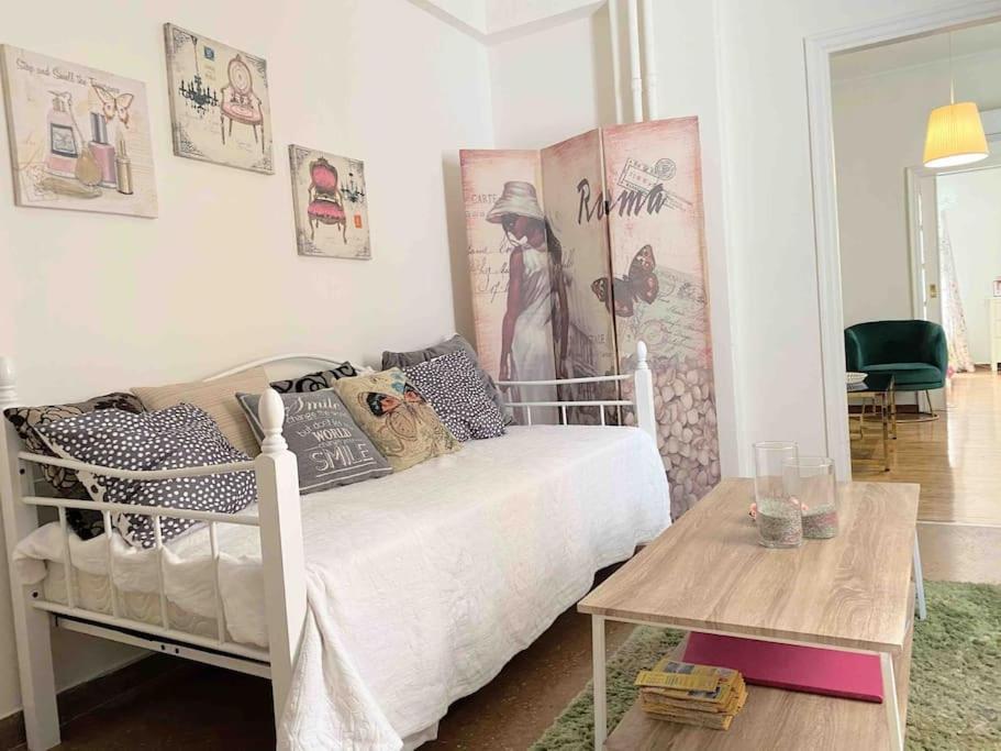 Amazing 3Bdr Apt With Unique Roof Garden In Plaka เอเธนส์ ภายนอก รูปภาพ