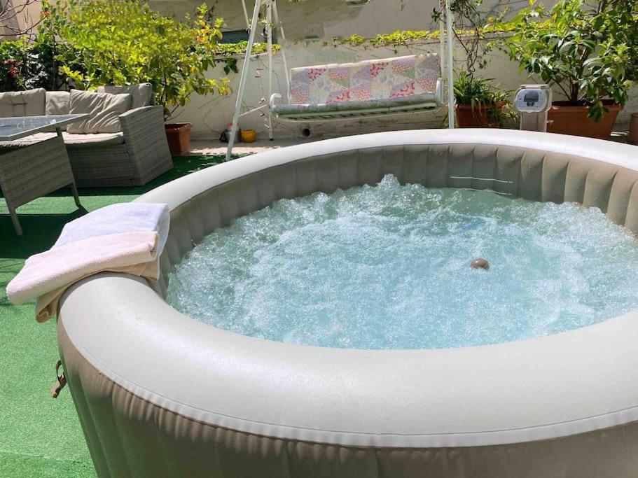 Amazing 3Bdr Apt With Unique Roof Garden In Plaka เอเธนส์ ภายนอก รูปภาพ